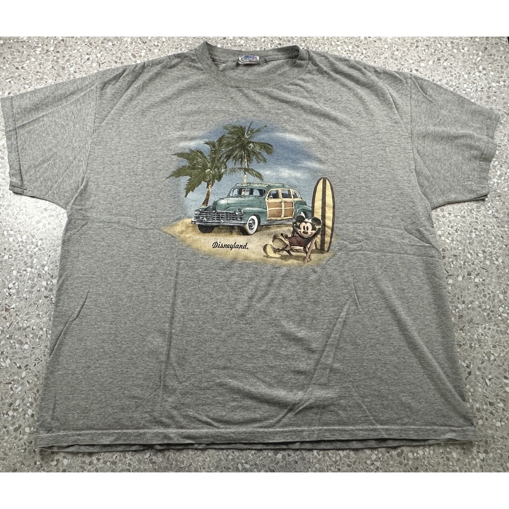 Vintage 2000 Disney World 2XL Mickey Mouse Surfboard Lounging Graphic Shirt